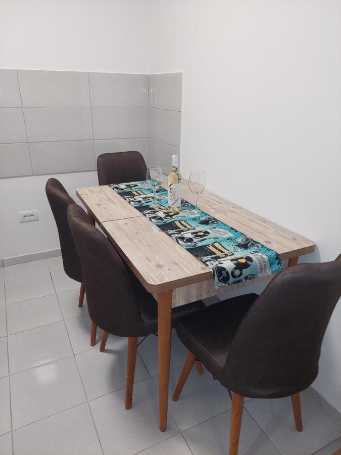 Apartman Muzika Jagodina Esterno foto