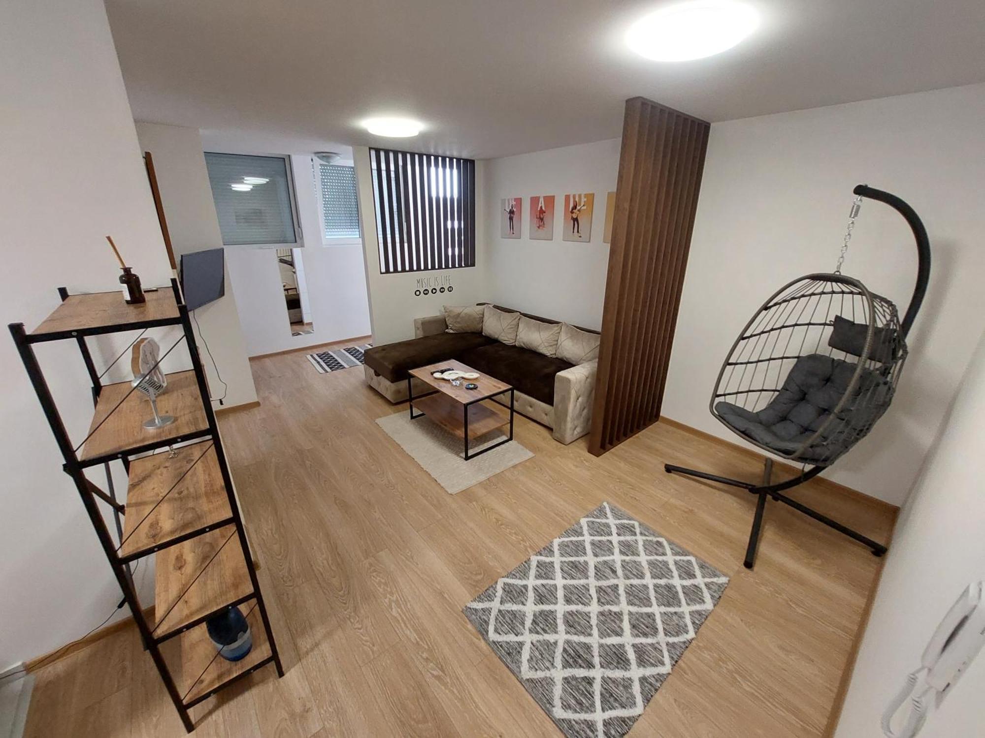 Apartman Muzika Jagodina Esterno foto